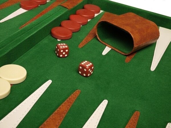 15-inch Deluxe Backgammon Set - Green - Image 4