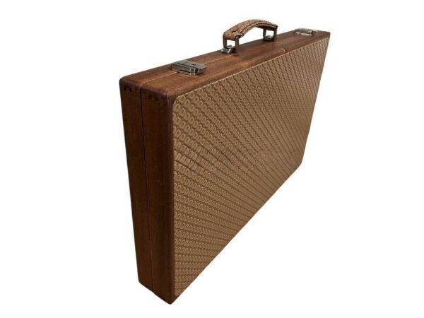 Bespoke Sapelli Wood Backgammon Set - Image 5