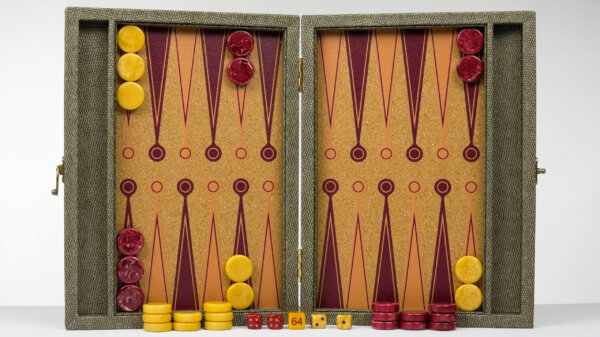 Magnetic Travel Backgammon – Contender - Image 2