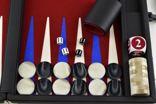 Red/White/Blue FTH Tournament Size Backgammon Board. 45mm Checkers - Image 3