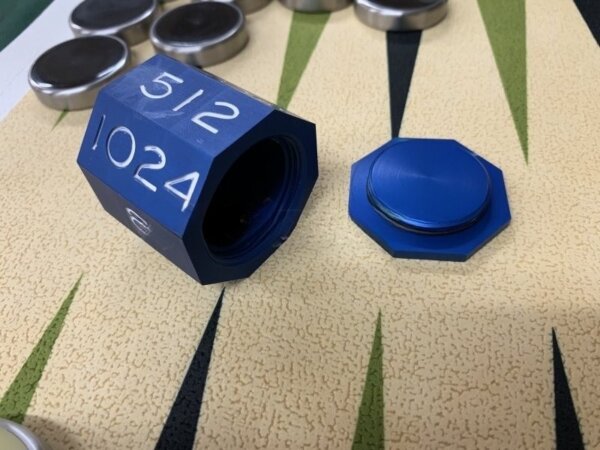 Blue - ArtGammon Metal Cube 2-1024