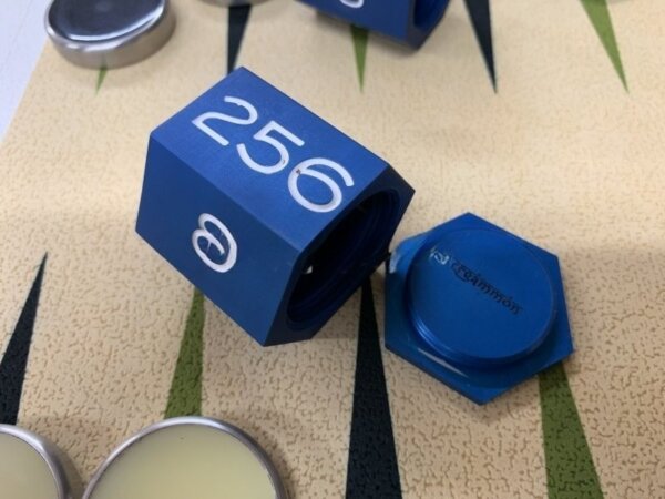 Blue - ArtGammon Metal Cube 2-256