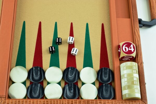 . "Embossed Leather With Alligator Pattern" - Special Edition Sand-Green-Red FTH Tournament Size Backgammon Board. 45mm Checkers - Image 3