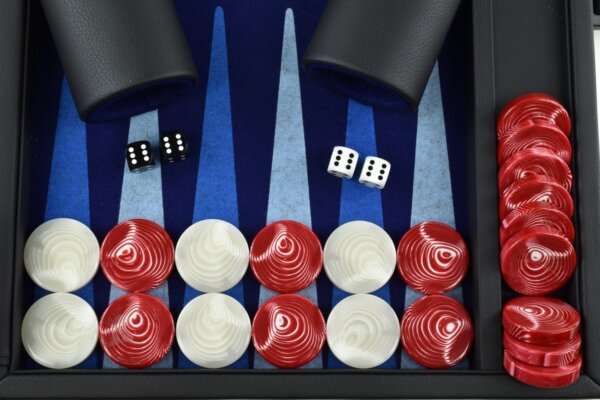 Pacific Blue - Blue/Light Blue FTH Tournament Backgammon Set - Image 3