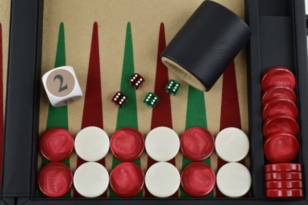 Sand/Green/Red FTH Tournament Size Backgammon Board. 45mm Checkers - Image 3