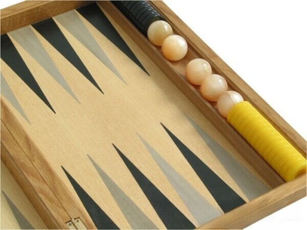 Oak Backgammon Set with Racks - Image 4