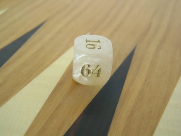 7/8 in. Backgammon Doubling Cube - White Marbleized
