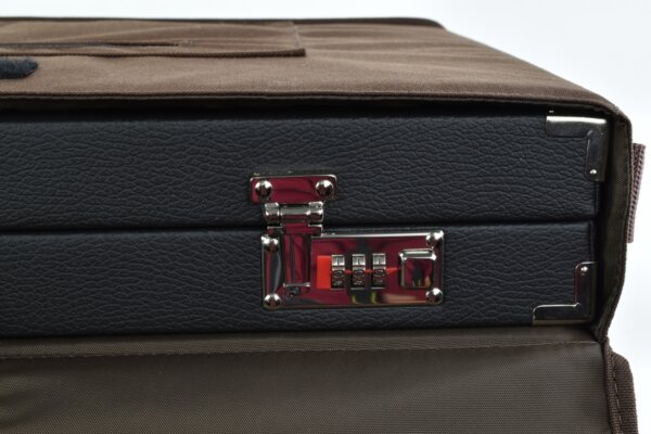 Colored Carry Cases For FTH Boards With 45mm Checkers - Image 3